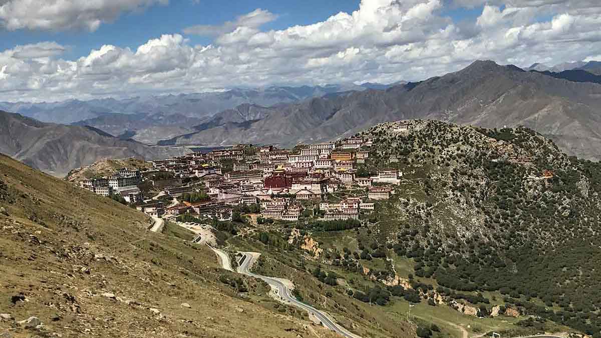 Ganden To Samye Valley Trek